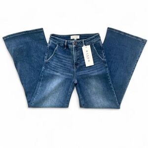 Risen Jeans Stylish Indigo Flare Jeans Relaxed Straight Cut Slanted Pockets 5